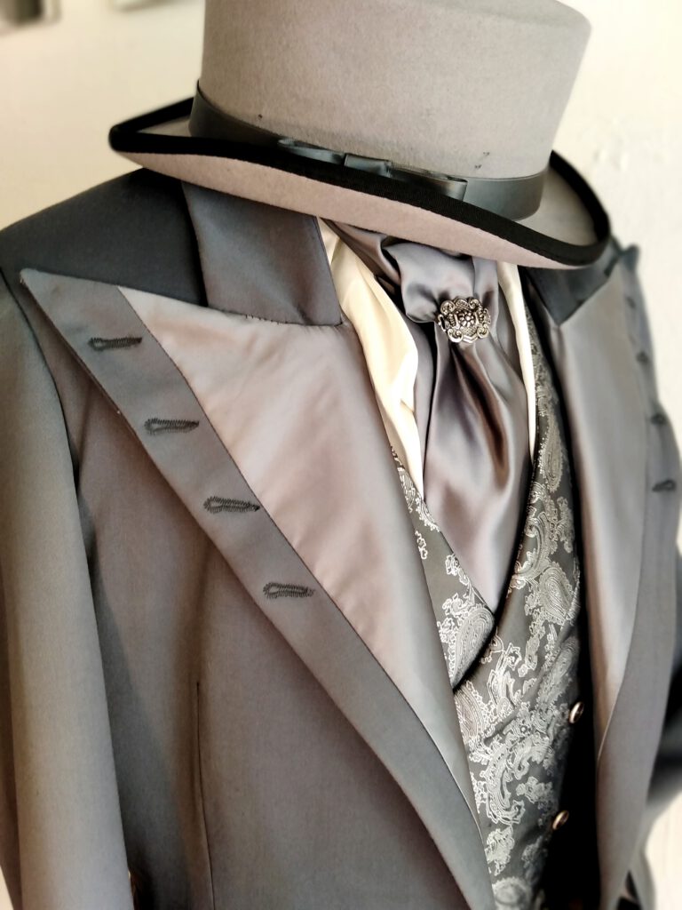 long jacket for a bridegroom in silver